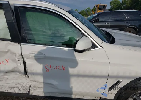 2019 BMW X3 Sdrive30I z USA, uszkodzony, nr VIN 5UXTR7C57KLR45546